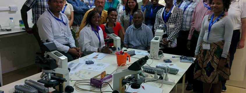 Corso per personale sanitario locale organizzato da Fondazione Ivo De Carneri e Aicu a Pemba, Tanzania